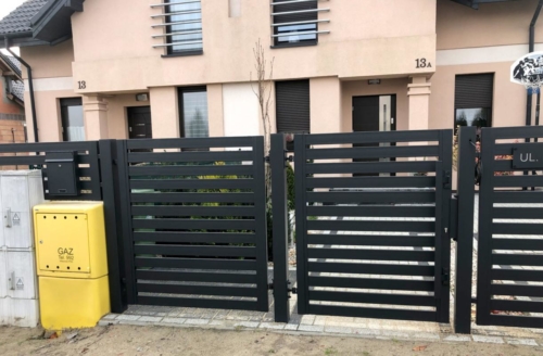 Ogrodzenie stalowe, cynkowane, malowane proszkowo z bramą przesuwną i furtką - KIM Ogrodzenia Budzyń, Chodzież, Piła, Poznań