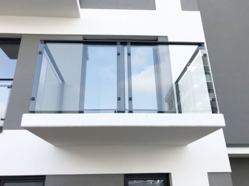 Balustrady balkonowe, balustrady tarasowe ze stali i szkła - KIM Ogrodzenia Budzyń