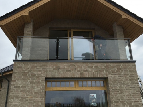 Balustrady zewnętrzne i wewnętrzne, stalowe, nowoczesne,  tradycyjne, ozdobne - KIM Ogrodzenia Budzyń