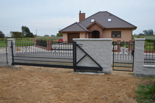 Projektujemy, wykonujemy i montujemy furtki, bramy przesuwne, skrzydłowe - KIM Ogrodzenia Budzyń