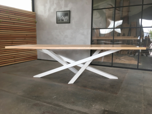 Nowoczesny stół metalowy - KIM Ogrodzenia Budzyń