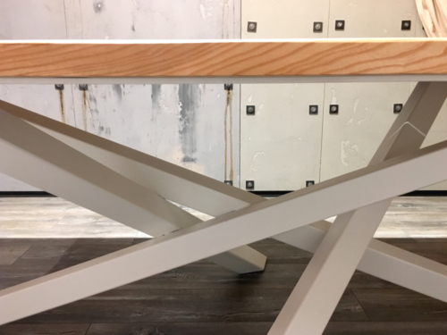 Nowoczesny stół metalowy - KIM Ogrodzenia Budzyń