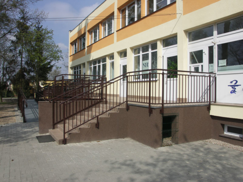 Wykonujemy i montujemy podjazdy i pochylnie dla niepełnosprawnych - KIM Ogrodzenia Budzyń