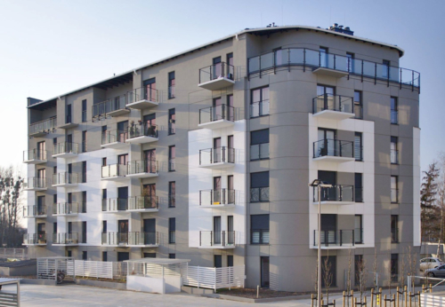 Wykonujemy i montujemy różne elementy ślusarki budowlanej - zadaszenia, poręcze, daszki - KIM Ogrodzenia Budzyń