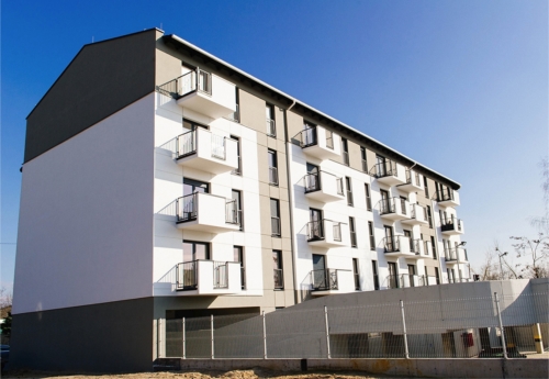 Wykonujemy i montujemy różne elementy ślusarki budowlanej - zadaszenia, poręcze, daszki - KIM Ogrodzenia Budzyń